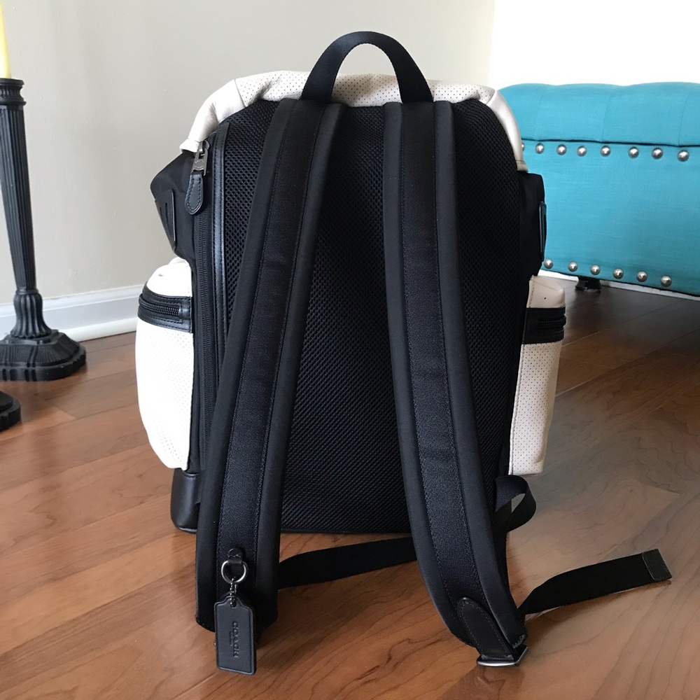 Coach Trek Leather Drawstring Multi Purpose Backpack - Picture 6 of 16